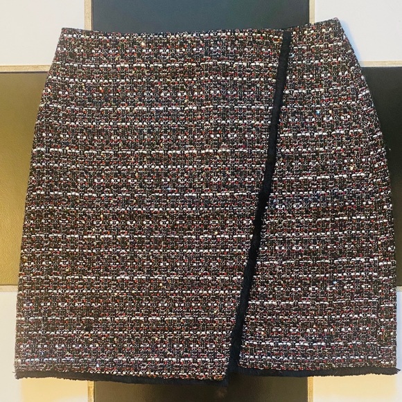 LOFT - TWEED PENCIL SKIRT - Picture 1 of 5